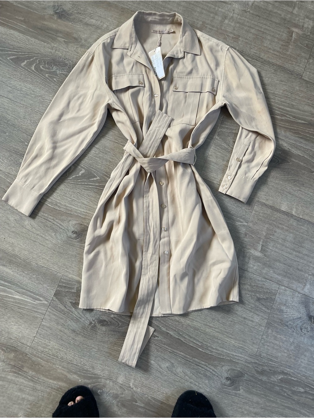 ESQUALO Cream Shirt Dress with Belt SIZE6 nwts